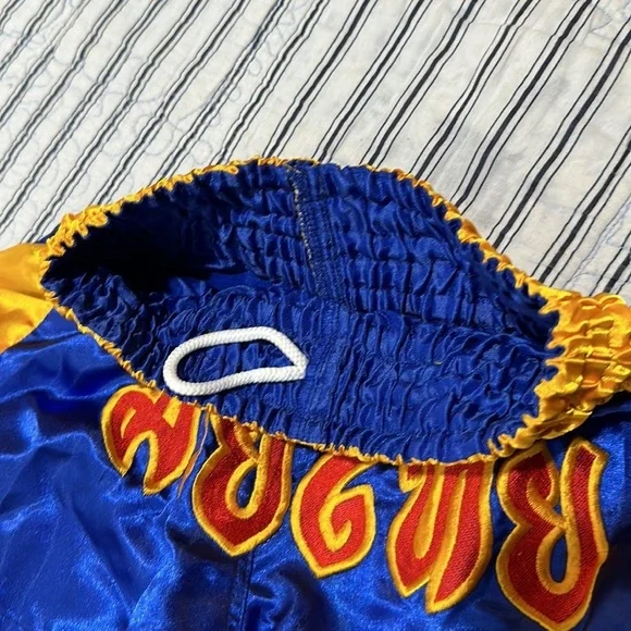 🤗- MUAY Thai. (Thai boxing pants for boy size XL )